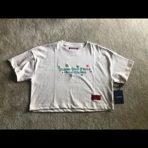 CHNGE Treat People With Kindness Crop Top (Chalk)